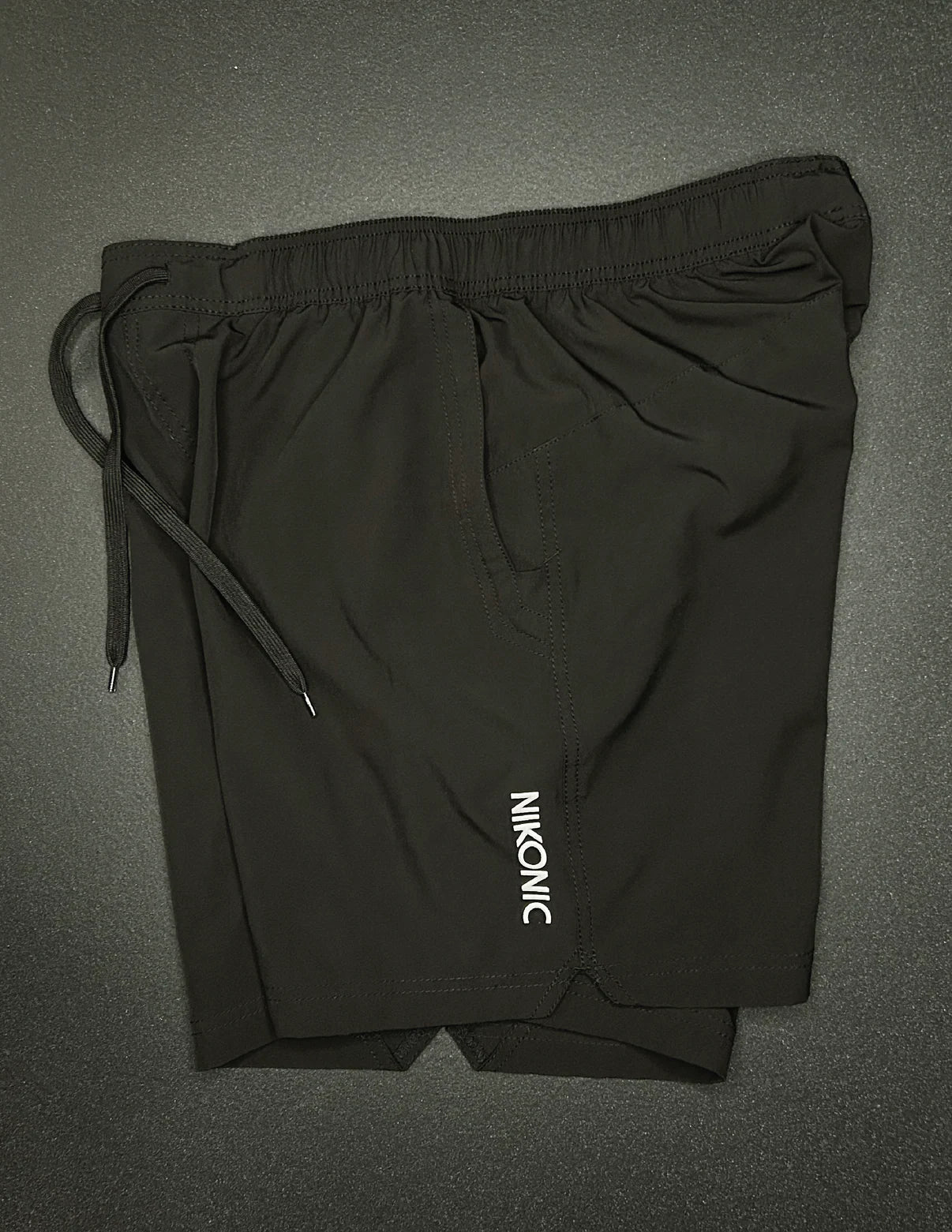 Nikonic Hybrid Series Black